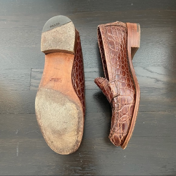 Vintage Prada loafers - Picture 2 of 4
